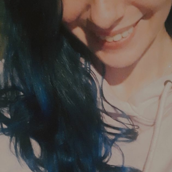 Meet your Posher, Alex - Picture 9 of 9